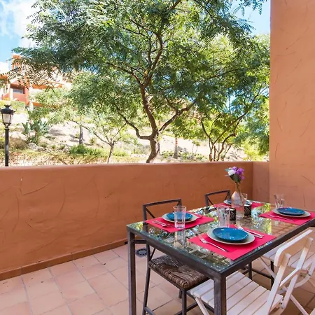 Rentandhomes Golf Elviria Appartement Marbella